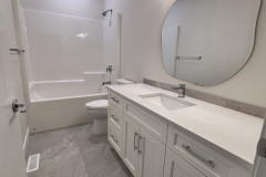 Main-Bath